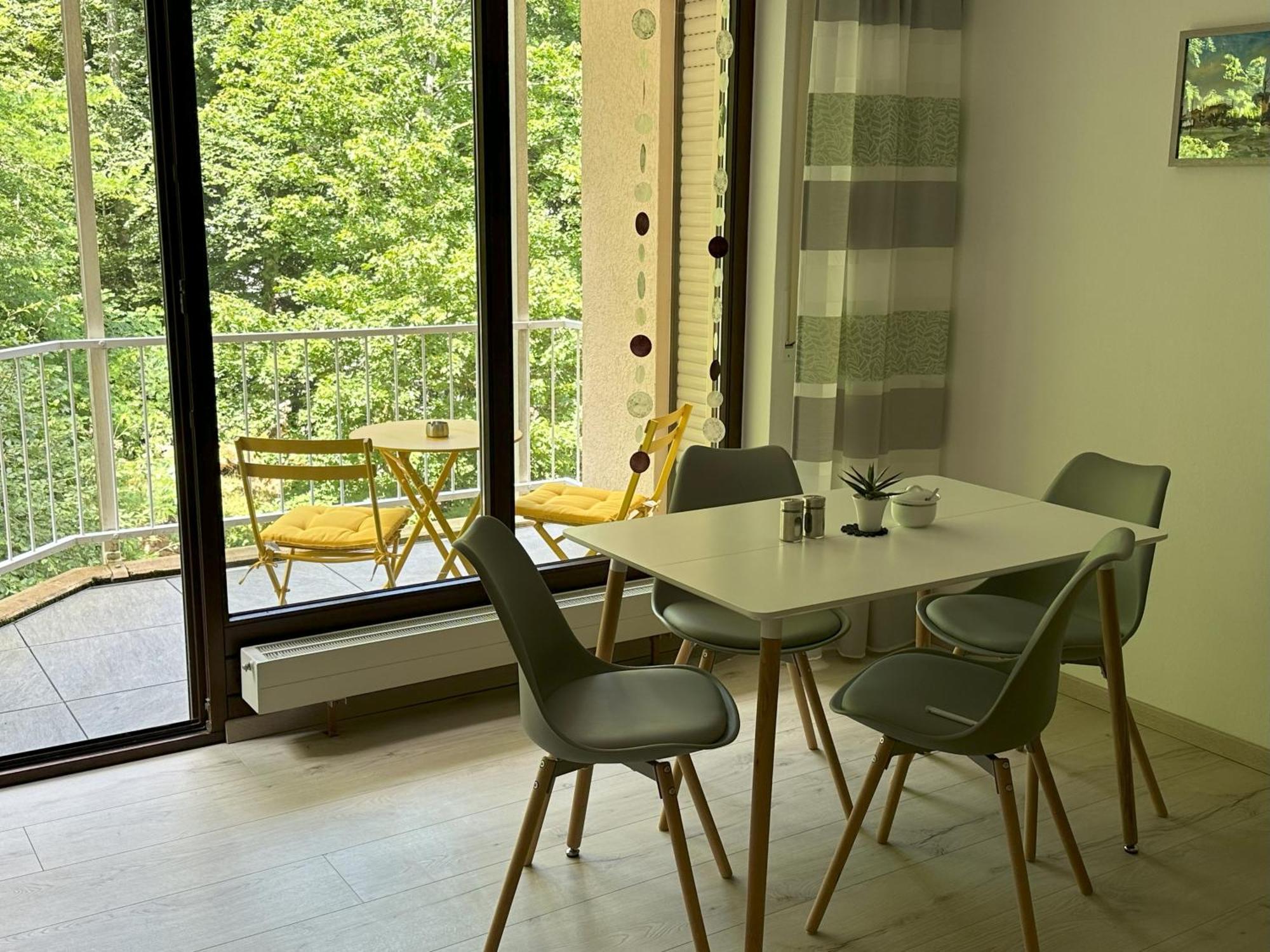 Ferienwohnung Buehler-Kurparkresidenz Бад-Бергцаберн Екстер'єр фото