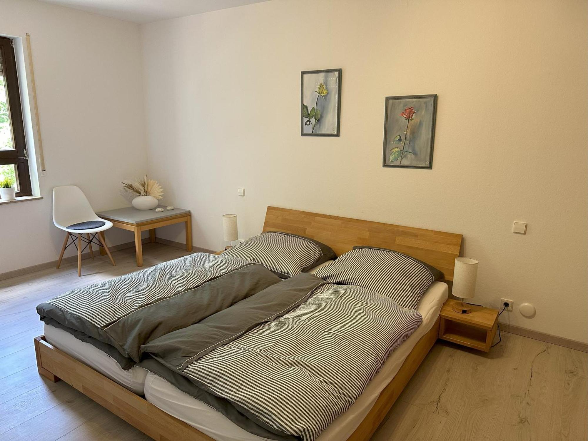 Ferienwohnung Buehler-Kurparkresidenz Бад-Бергцаберн Екстер'єр фото